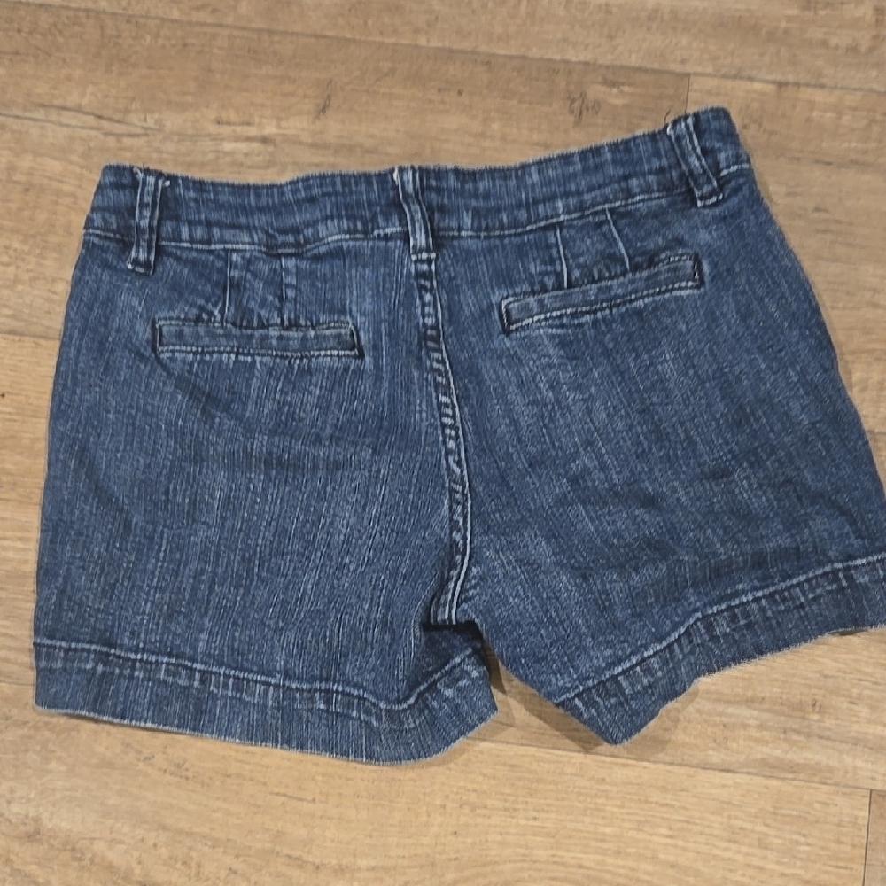 The Limited Denim Blue Women's Shorts - Picture 4 of 6